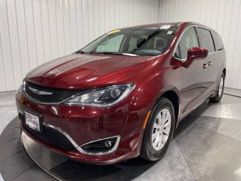 2020 Chrysler Pacifica for sale at HILAND TOYOTA in Moline IL