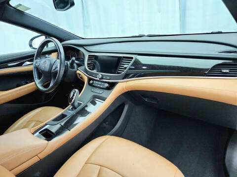 2017 Buick LaCrosse Essence