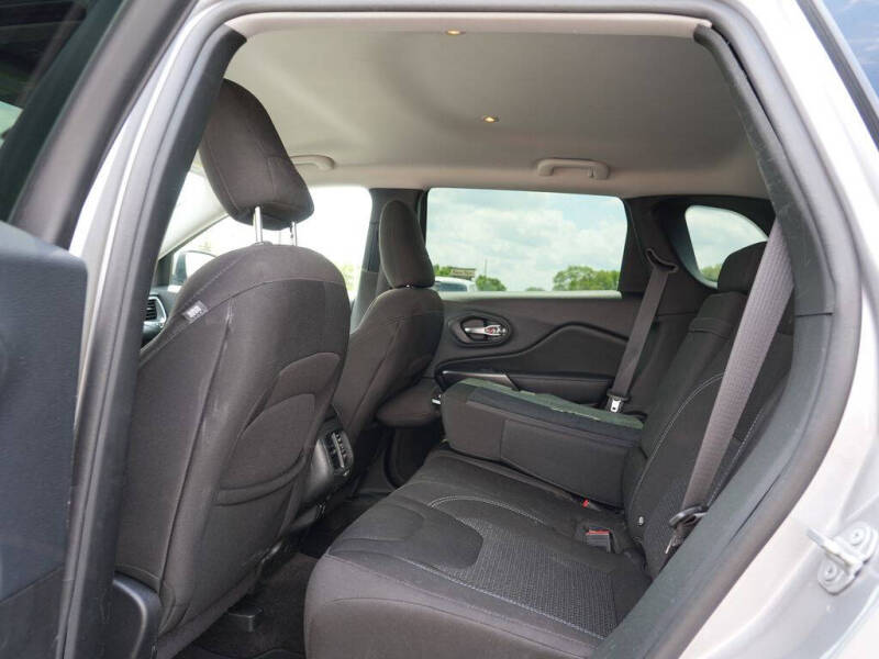 2019 Jeep Cherokee Latitude