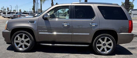 2012 Cadillac Escalade Luxury