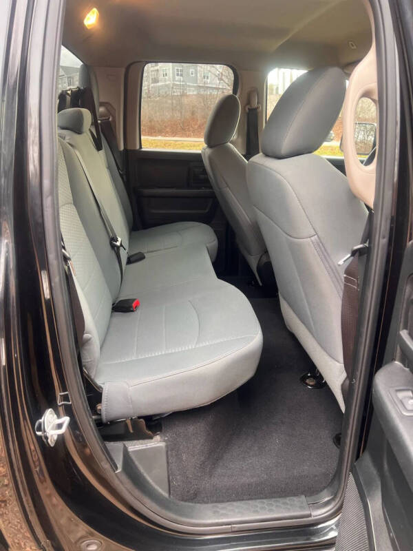 2017 RAM 1500 Express