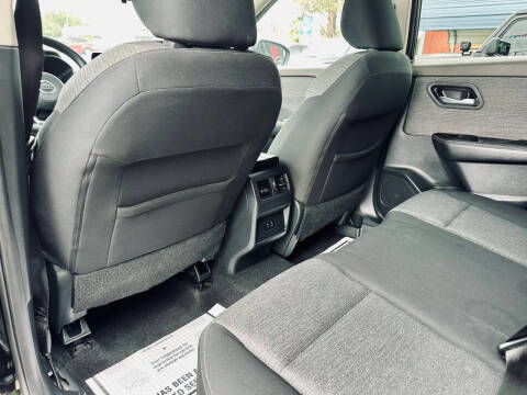 2021 Nissan Rogue SV