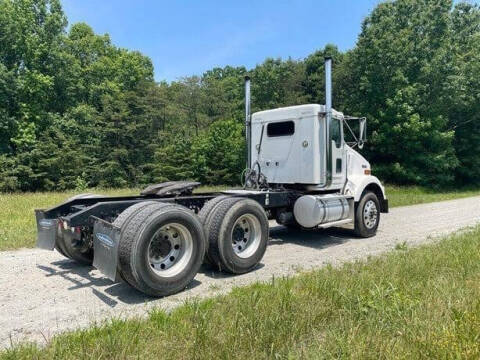 2004 Kenworth T800