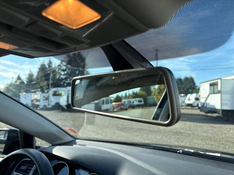 2020 Volkswagen Golf TSI