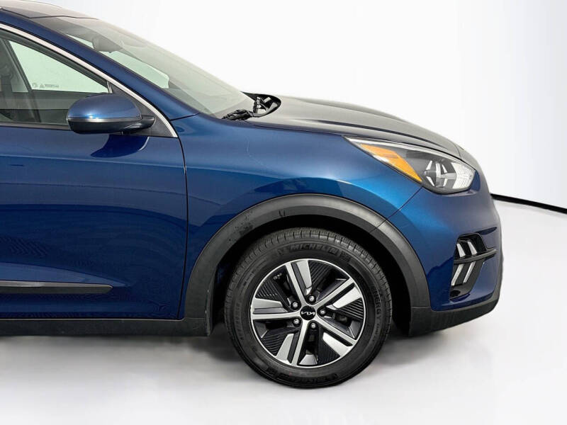 2022 Kia Niro LXS