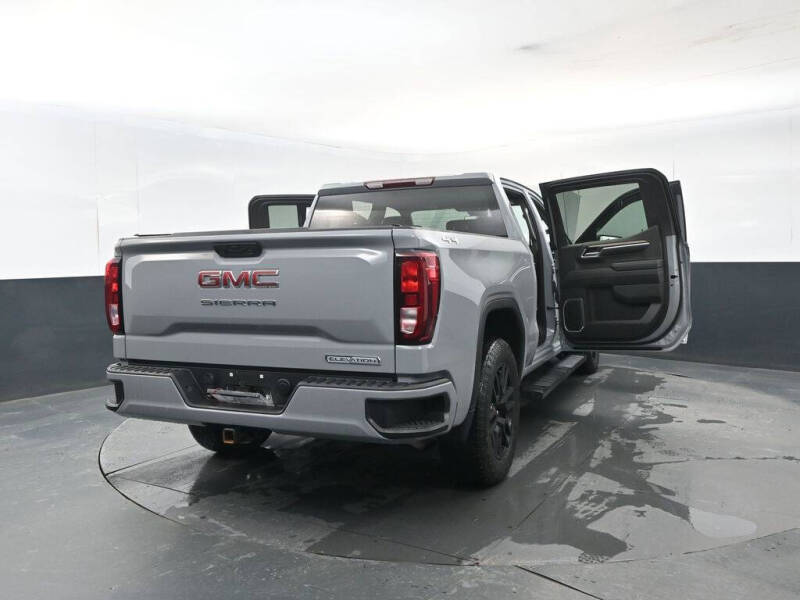 2024 GMC Sierra 1500 Elevation Standard