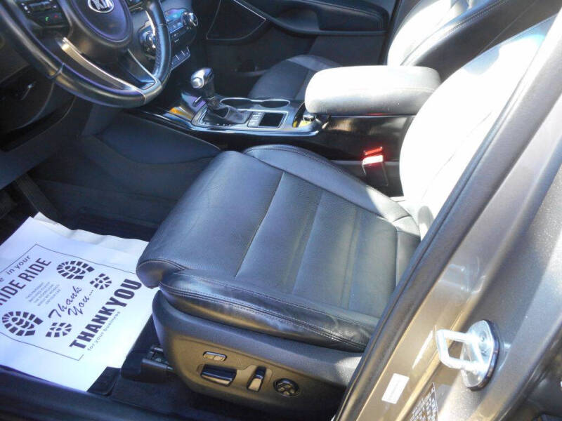 2016 Kia Sorento SX Limited V6