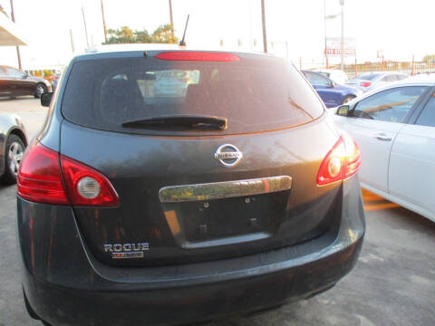 2014 Nissan Rogue Select S
