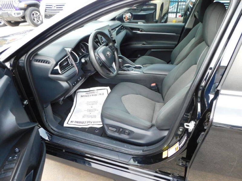 2023 Toyota Camry LE