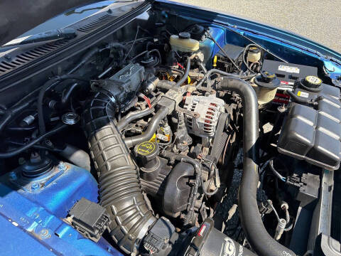 2002 Ford Mustang GT Deluxe
