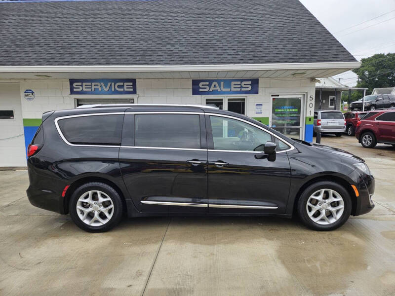 2018 Chrysler Pacifica Touring L Plus
