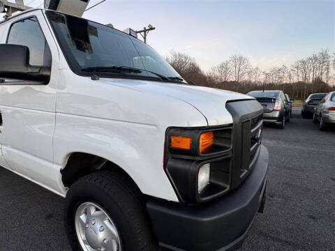 2011 Ford E-Series E-350 SD