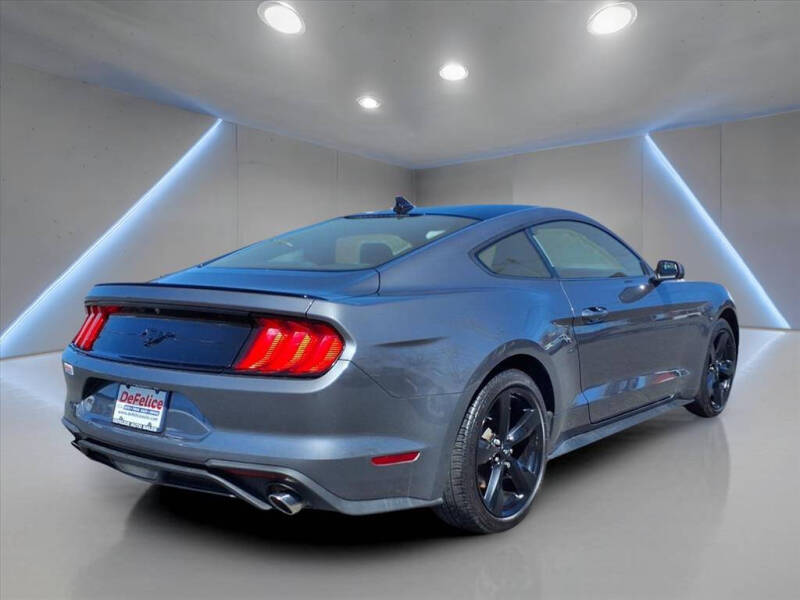 2021 Ford Mustang