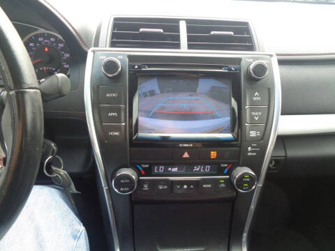 2016 Toyota Camry XSE