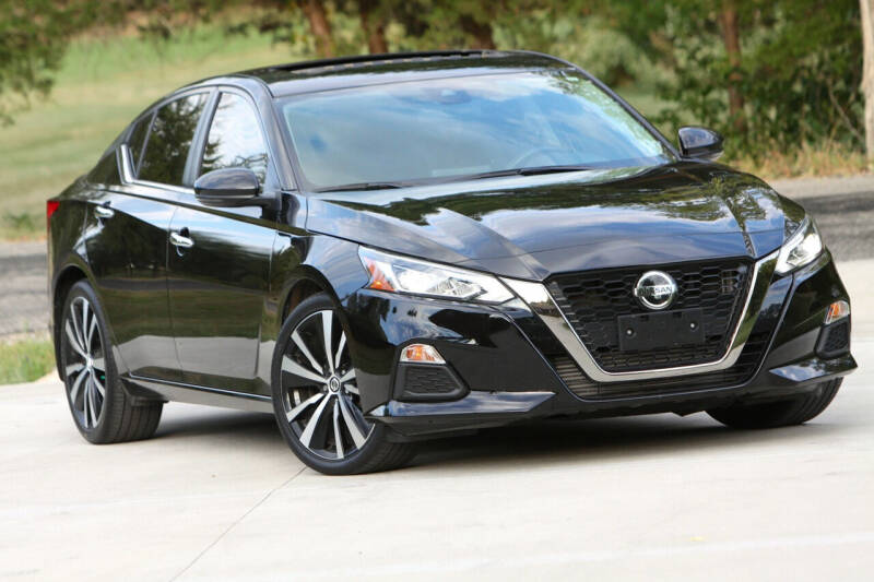 2020 Nissan Altima 2.0 SR