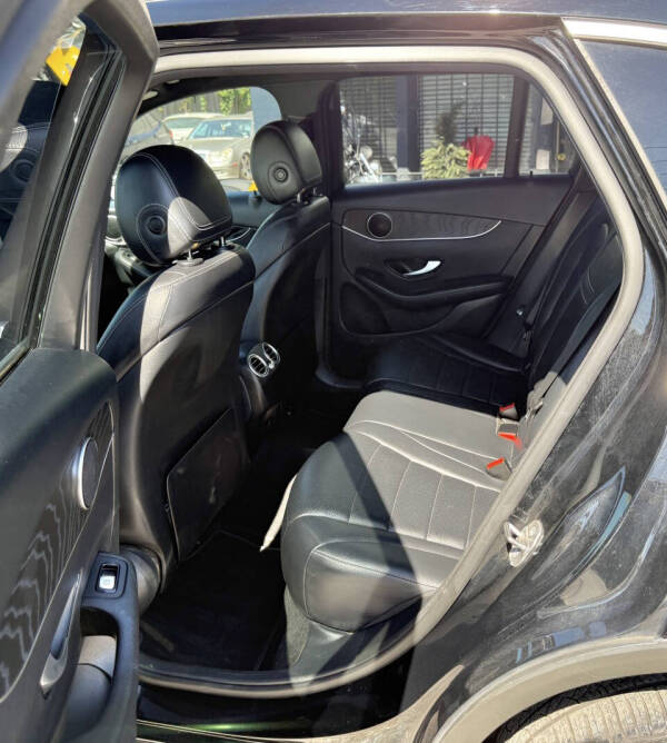 2018 Mercedes-Benz GLC GLC 300