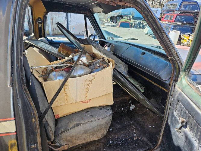 1977 Dodge D150 Pickup