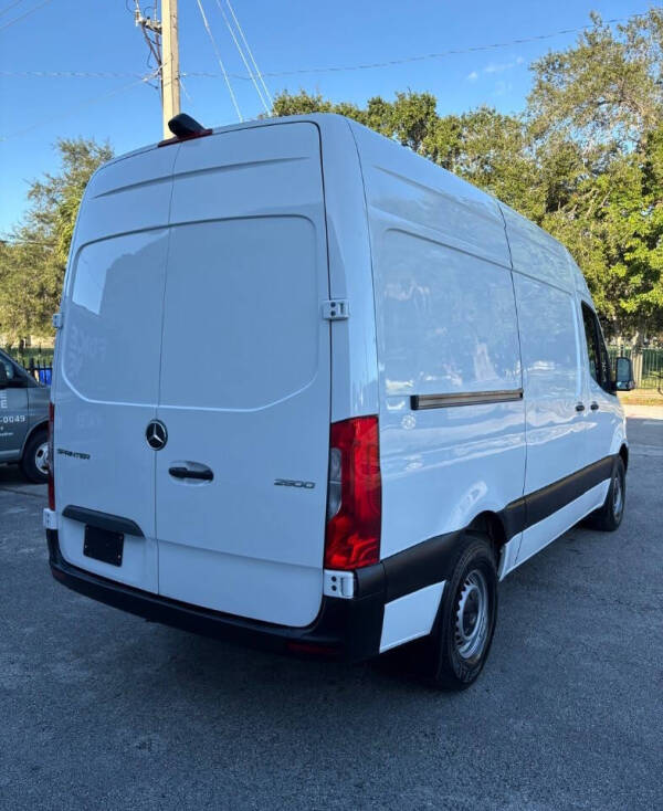 2021 Mercedes-Benz Sprinter