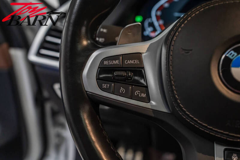 2022 BMW X6 xDrive40i