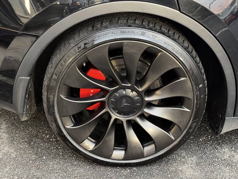 2023 Tesla Model Y Performance