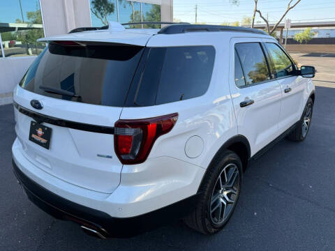 2017 Ford Explorer Sport