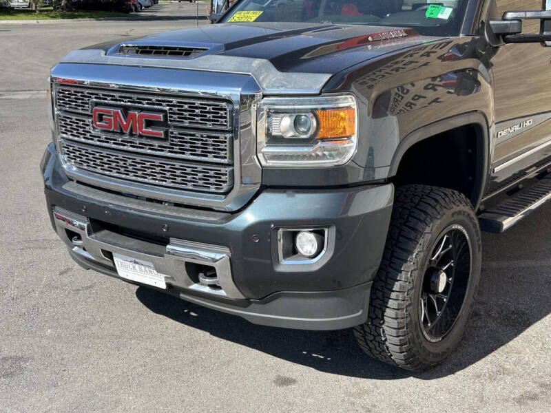 2018 GMC Sierra 2500HD Denali