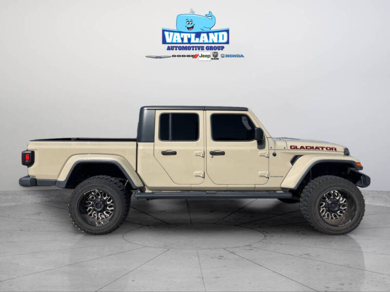 2020 Jeep Gladiator Sport