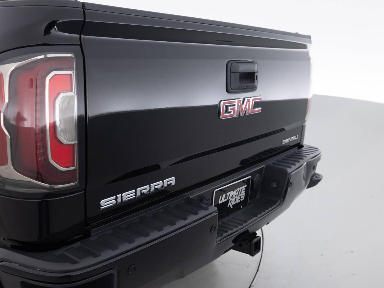 Used Car 2017 Gmc Sierra 1500  Denali 4x4 4dr Crew Cab 6.5 Ft. Sb For Sale Under $50,000 In Coal City, Illinois