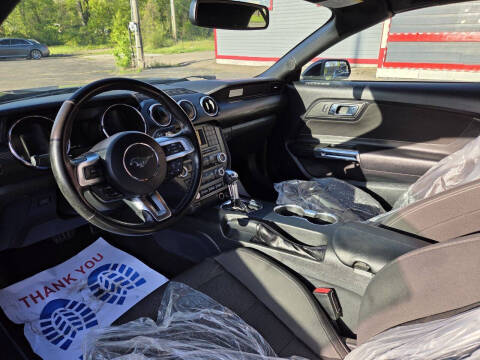 2015 Ford Mustang V6