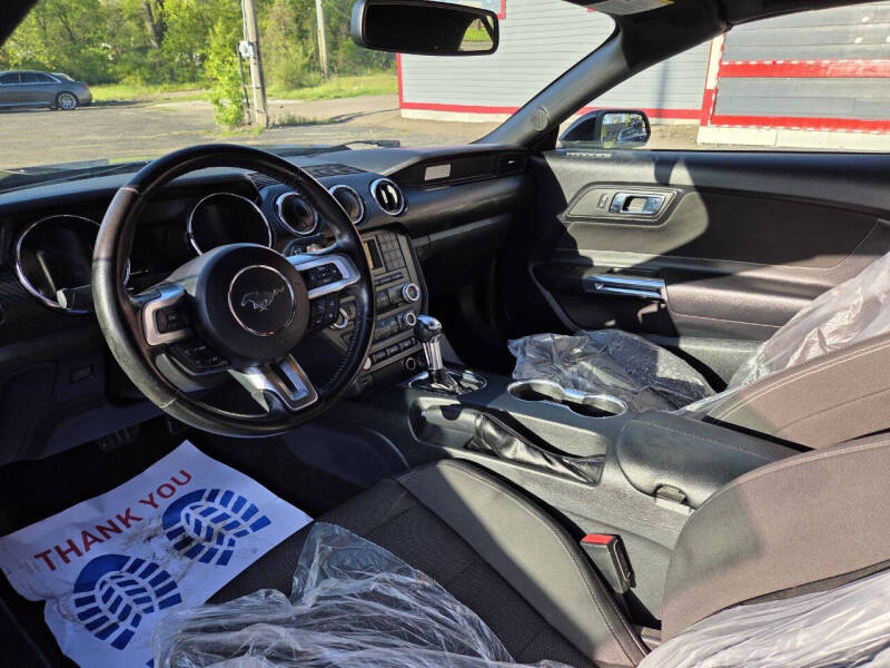 2015 Ford Mustang V6