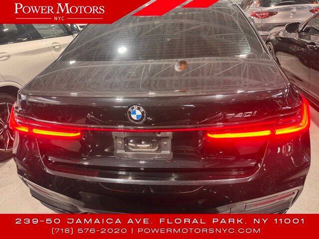 2020 BMW 7 Series 740i