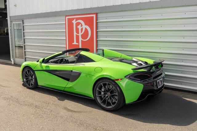 2018 McLaren 570S Spider 28
