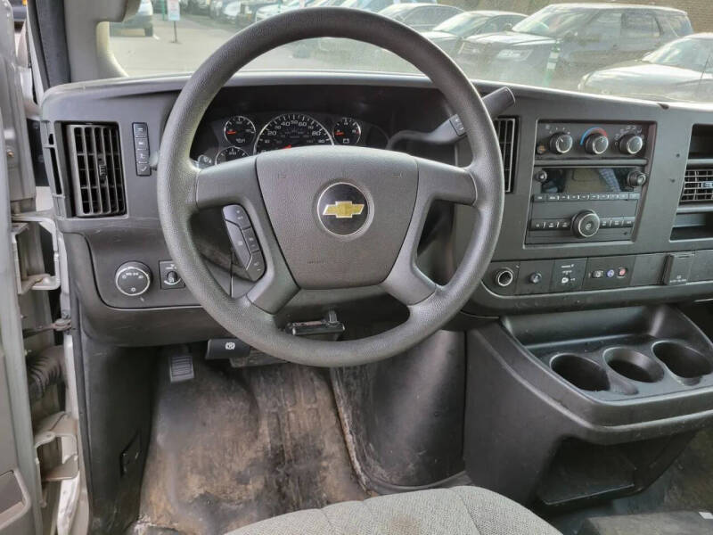 2020 Chevrolet Express LS 3500