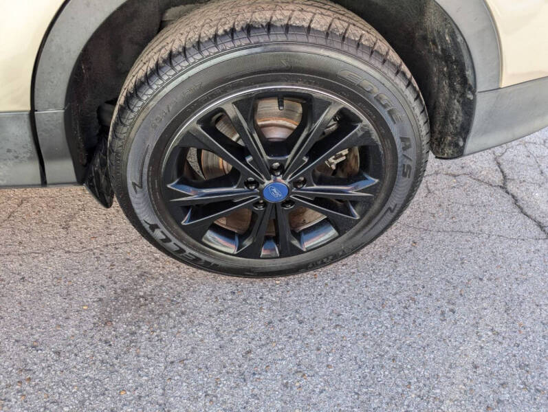 2017 Ford Escape S