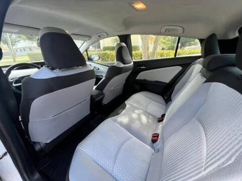 2017 Toyota Prius Two