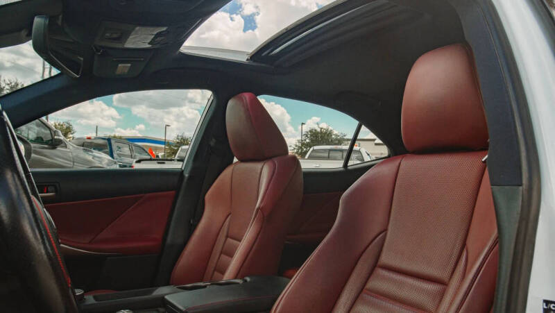 2017 Lexus IS 200t