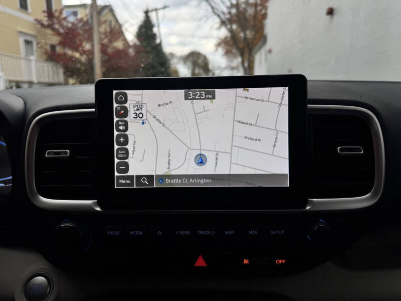 2023 Hyundai Venue Limited