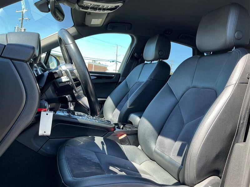 2015 Porsche Macan S