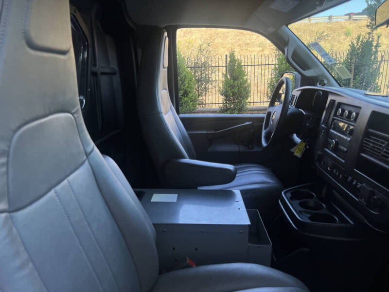 2018 Chevrolet Express 2500