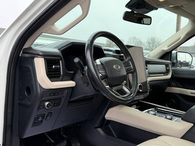 2022 Ford Expedition Platinum