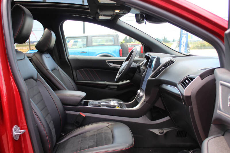 2023 Ford Edge ST-Line