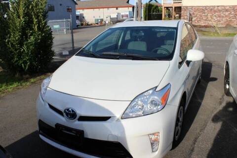 2015 Toyota Prius for sale at Bayview Motor Club, LLC in Seatac WA