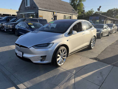 2017 Tesla Model X 75D