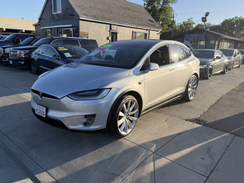 2017 Tesla Model X 75D