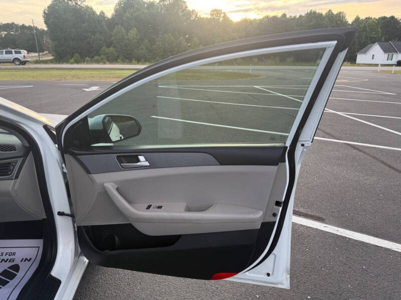 2017 Hyundai Sonata SE