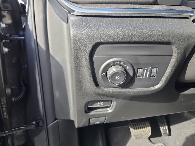 2025 Jeep Grand Cherokee Overland