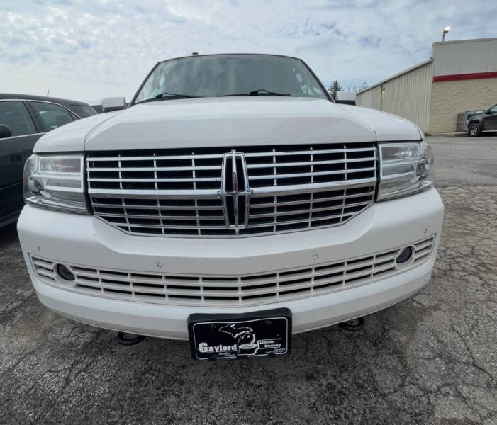 2011 Lincoln Navigator L