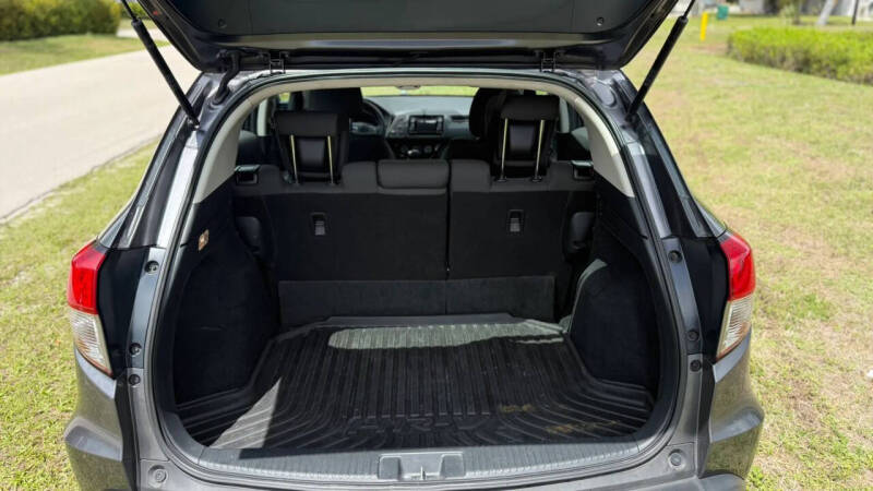 2021 Honda HR-V LX