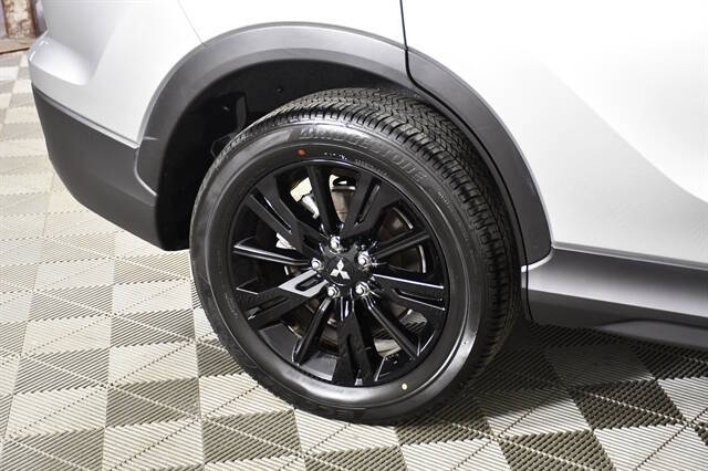 2024 Mitsubishi Eclipse Cross LE