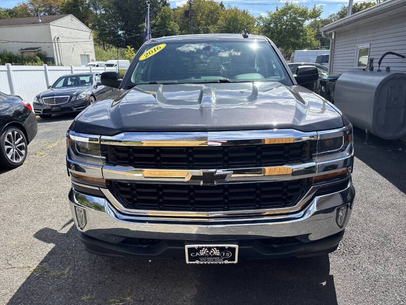 2016 Chevrolet Silverado 1500 LT photo 2